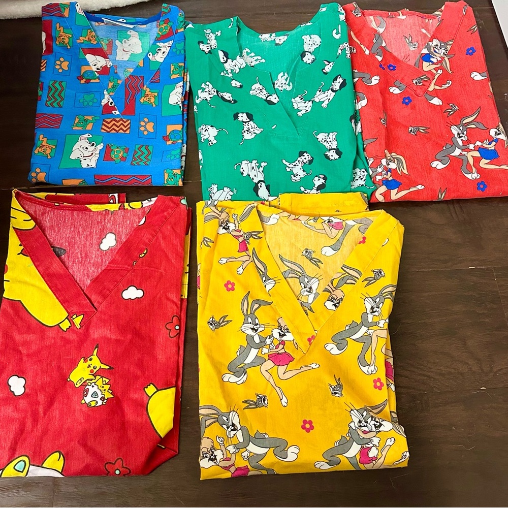 Lot of 5 Scrub tops size small looney tunes, pikachu, dalmation, ect